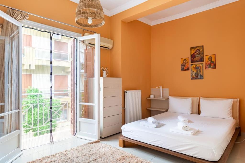Apartment With Terrace In Piraiki Πειραιάς Εξωτερικό φωτογραφία